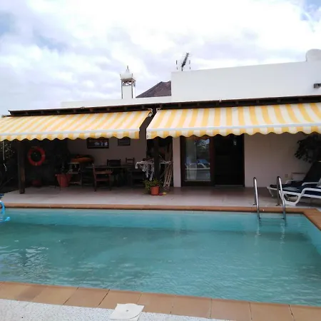 Casa Merche Villa *